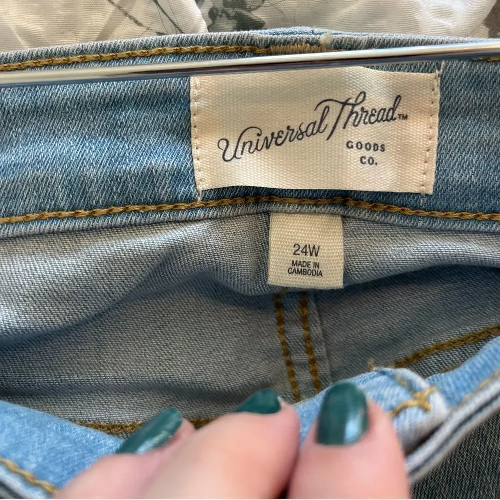 Universal Threads High Rise Skinny NEW light blue 24W